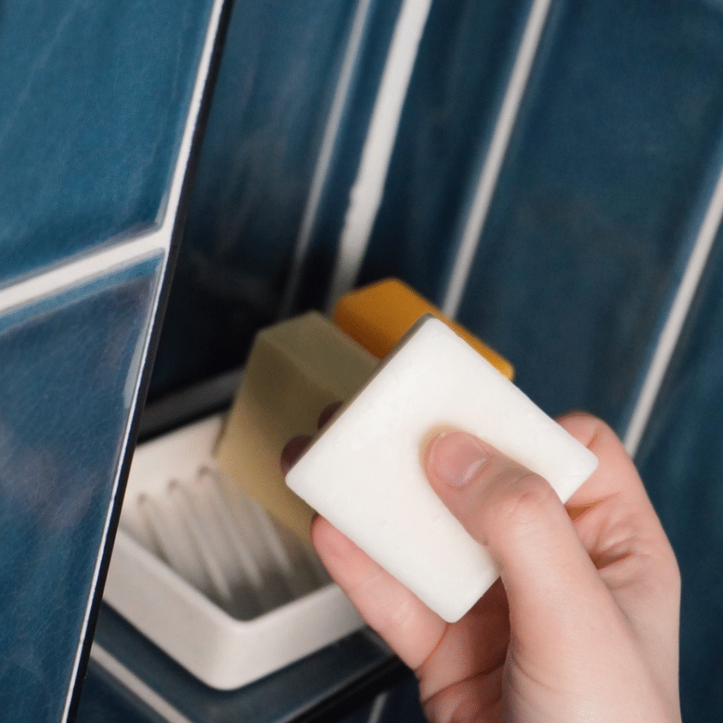 simpelt shampoobar i brusebad